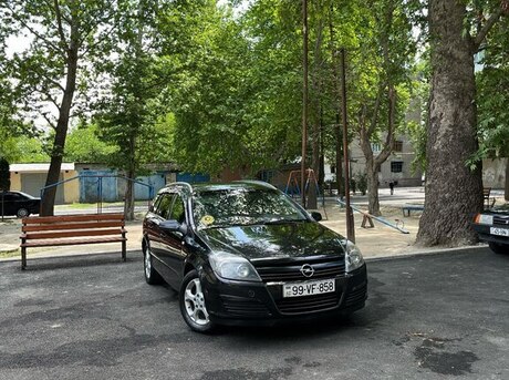 Opel Astra 2005