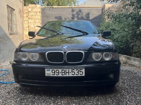 BMW 520