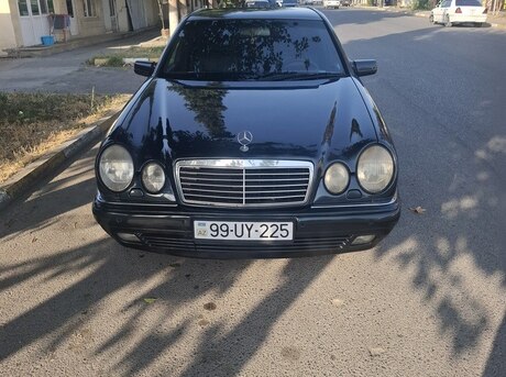 Mercedes E 240 1998
