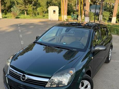 Opel Astra 2004