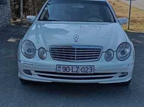 Mercedes E 240 2005