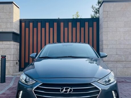 Hyundai Elantra 2016
