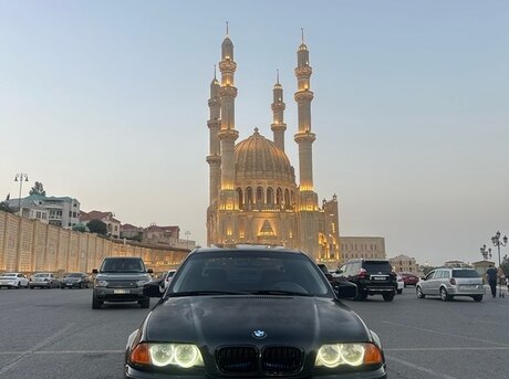 BMW 318 1999