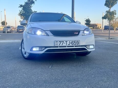 Daewoo Gentra 2014