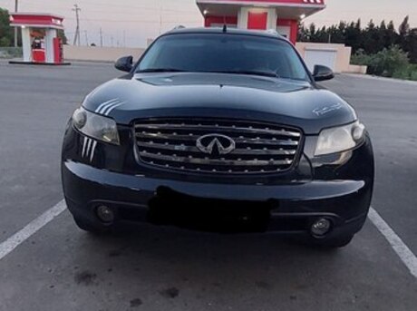 Infiniti FX35 2005