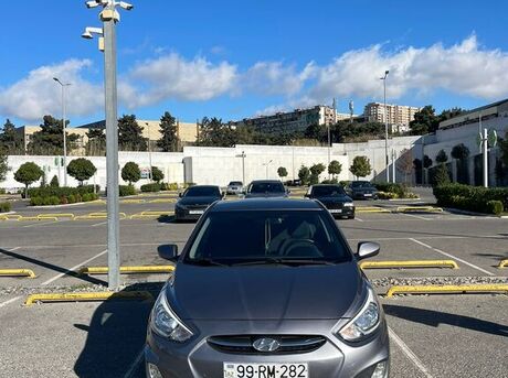 Hyundai Accent
