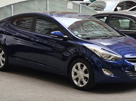 Hyundai Elantra 2011