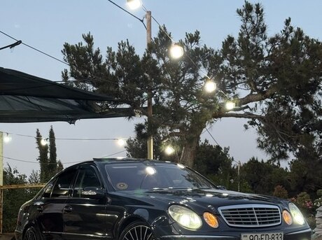Mercedes E 240 2002