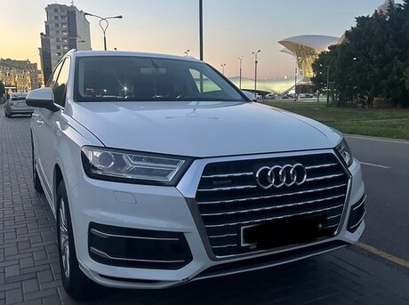 Audi Q7 2016