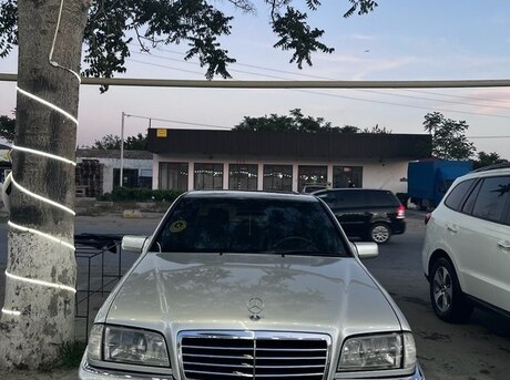 Mercedes C 240 2000