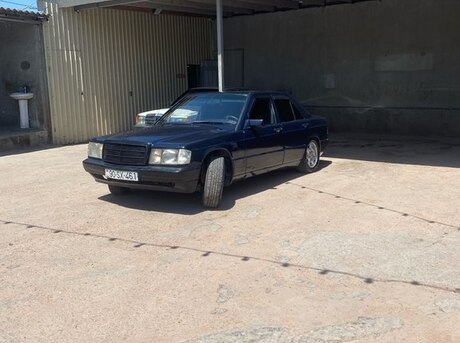 Mercedes 190 1992