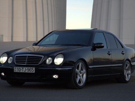 Mercedes E 280