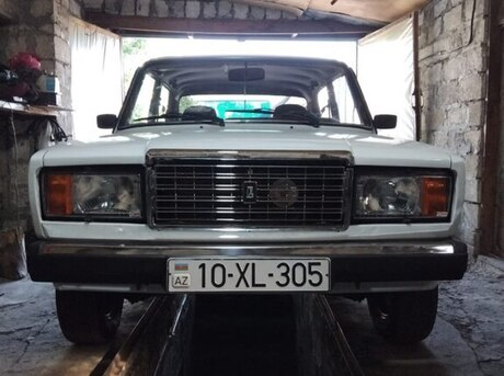 LADA (VAZ) 2107 2005