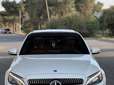 Mercedes C 300