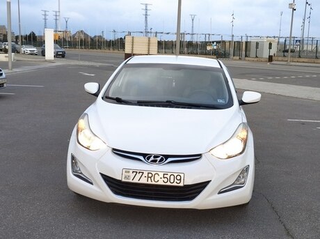 Hyundai Elantra 2015