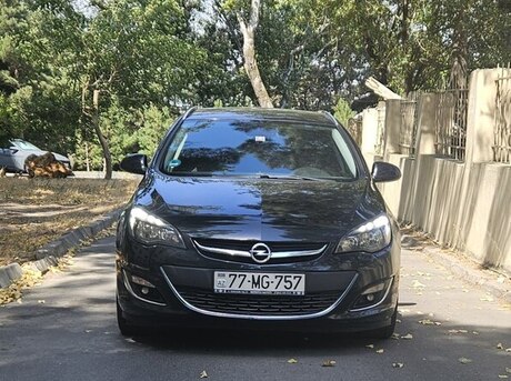 Opel Astra 2016