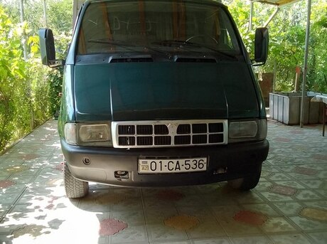 GAZ 2705 1998