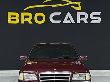 Mercedes C 240