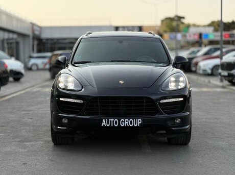 Porsche Cayenne GTS