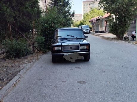 LADA (VAZ) 2107 2010