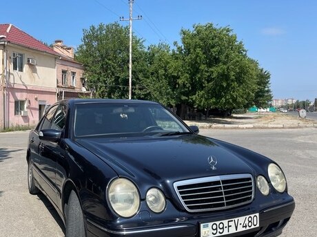 Mercedes E 220 d 2000