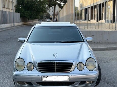 Mercedes E 280