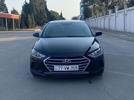 Hyundai Elantra 2017