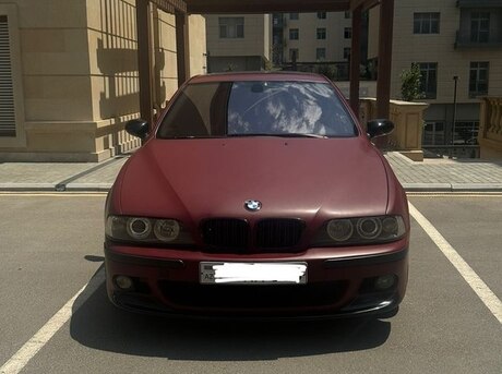 BMW 525
