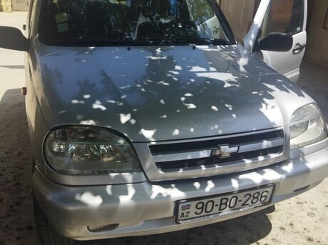 Chevrolet Niva 2008