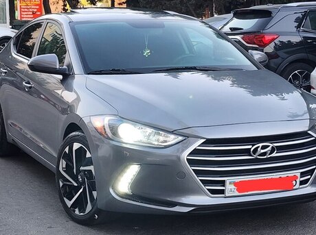 Hyundai Elantra 2018