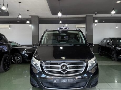 Mercedes V 250