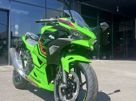 Kawasaki Ninja 500