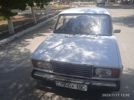 LADA (VAZ) 2107