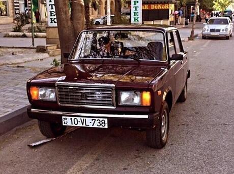 LADA (VAZ) 2107