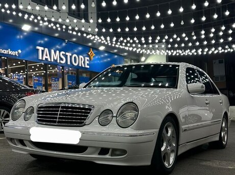 Mercedes E 320 2001