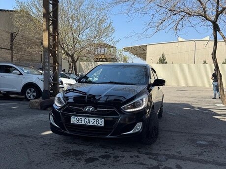Hyundai Accent 2013