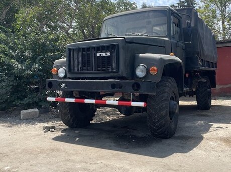 GAZ 3308 2003
