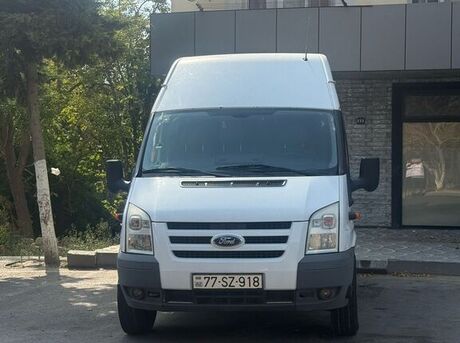 Ford Transit 2011