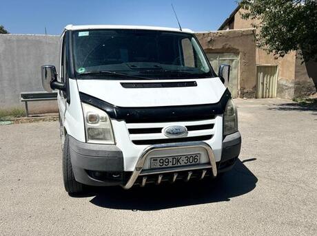 Ford Transit 2009