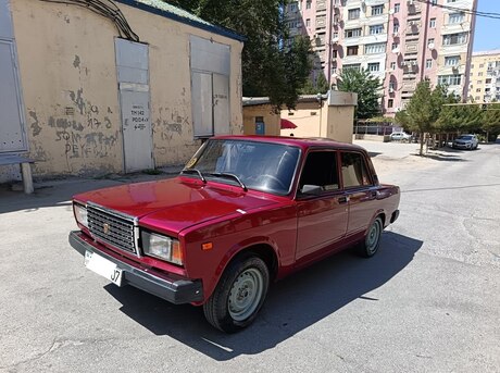 LADA (VAZ) 2107 2011