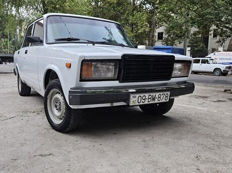 LADA (VAZ) 2107