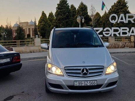 Mercedes Viano 2012