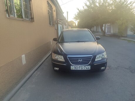 Hyundai Sonata 2008