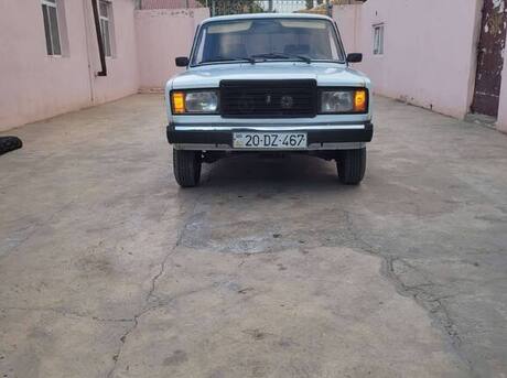 LADA (VAZ) 2107 2001