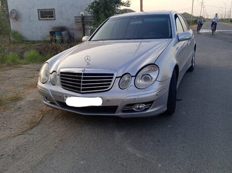 Mercedes E 220 d 2004