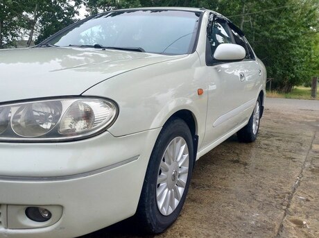 Nissan Sunny