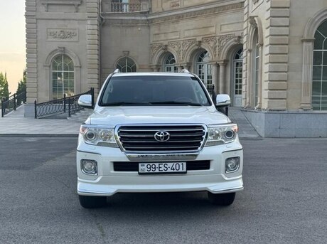 Toyota Land Cruiser 2013