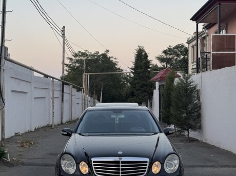 Mercedes E 220 d 2004