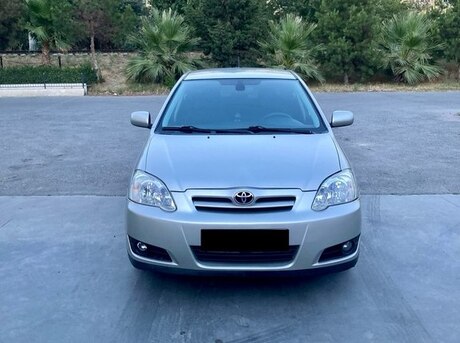 Toyota Corolla 2004