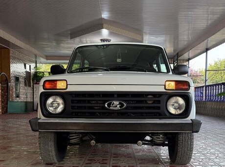 LADA (VAZ) Niva 2018